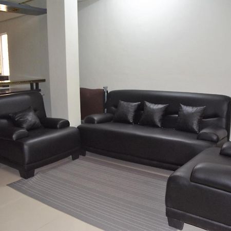 Готель Sleepadz - Capsule Beds Dormitel In Magsaysay Ave Naga Екстер'єр фото