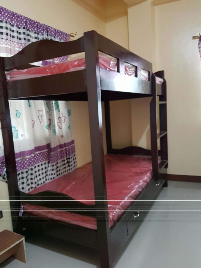 Готель Sleepadz - Capsule Beds Dormitel In Magsaysay Ave Naga Екстер'єр фото