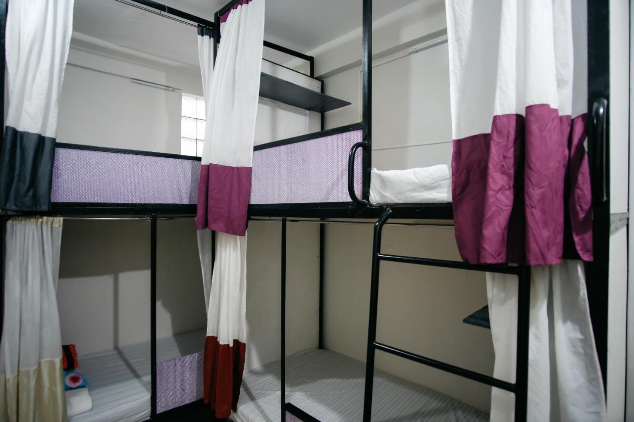 Готель Sleepadz - Capsule Beds Dormitel In Magsaysay Ave Naga Екстер'єр фото