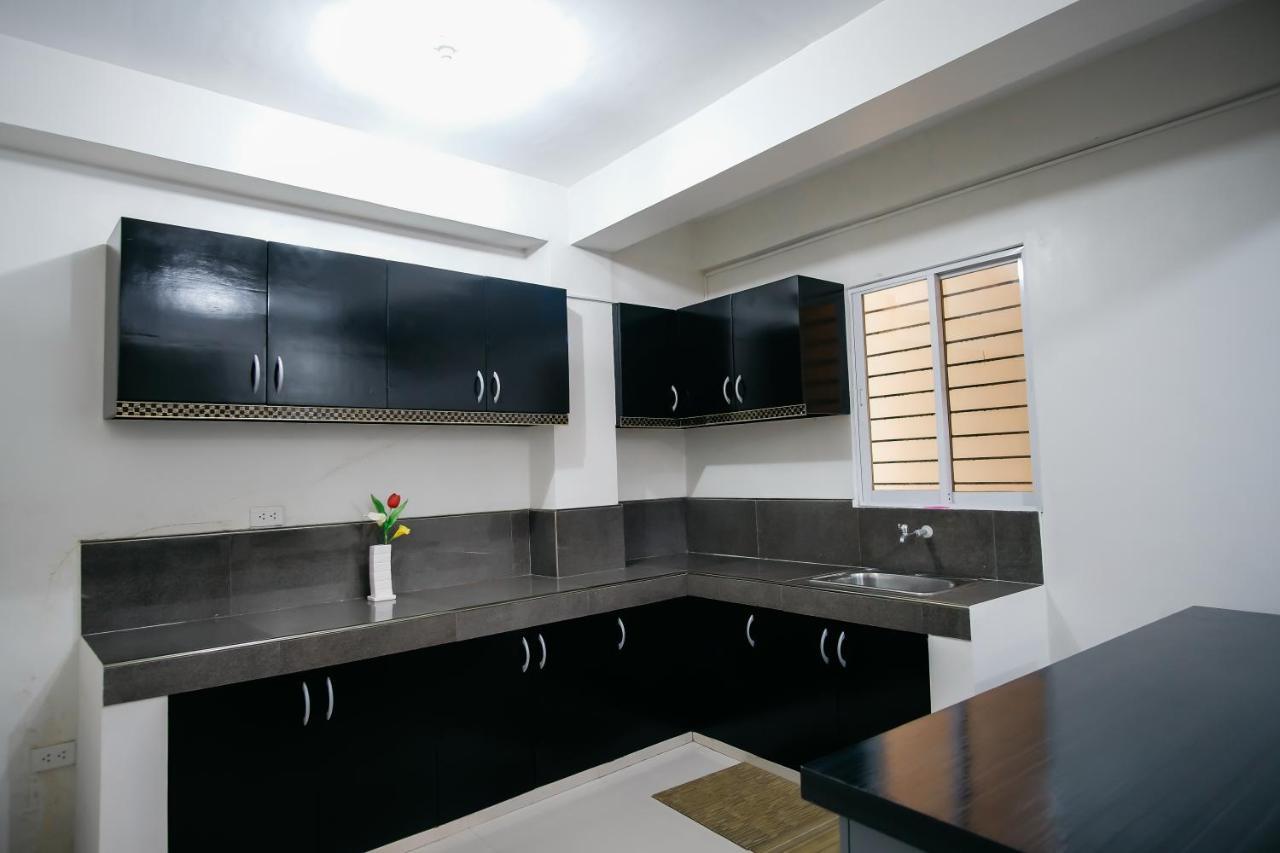 Готель Sleepadz - Capsule Beds Dormitel In Magsaysay Ave Naga Екстер'єр фото