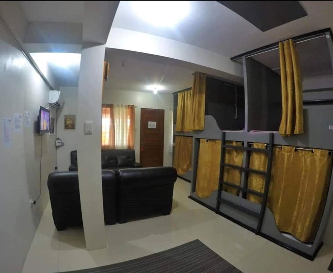 Готель Sleepadz - Capsule Beds Dormitel In Magsaysay Ave Naga Екстер'єр фото