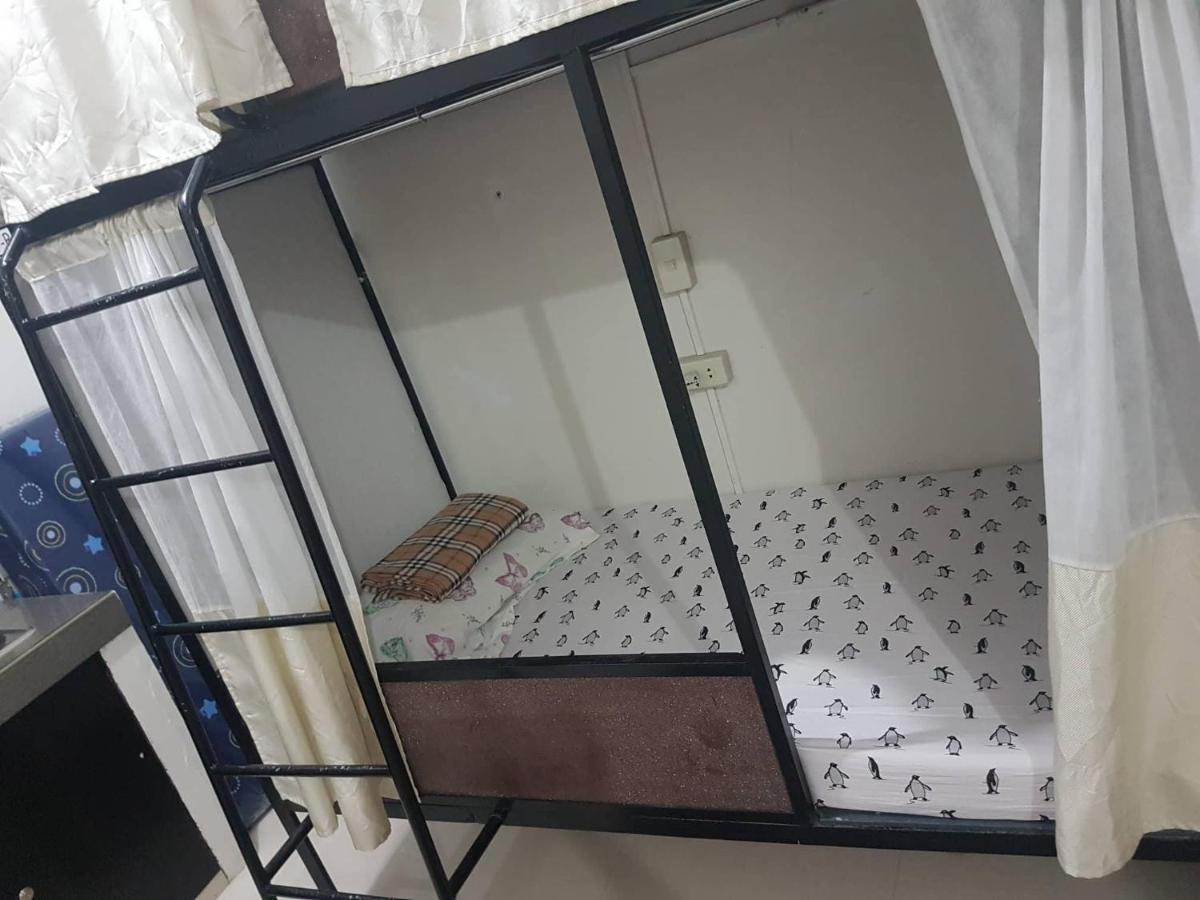 Готель Sleepadz - Capsule Beds Dormitel In Magsaysay Ave Naga Екстер'єр фото
